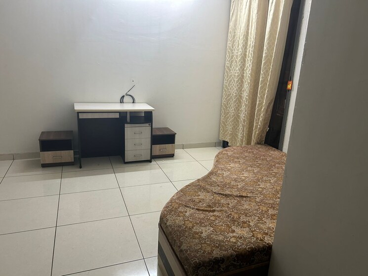 Living Room, ahmedabad rajkot highway 3 Bedroom 1770 Sq.Ft. Apartment In Ahmedabad   Rajkot Highway Ahmedabad 7973144