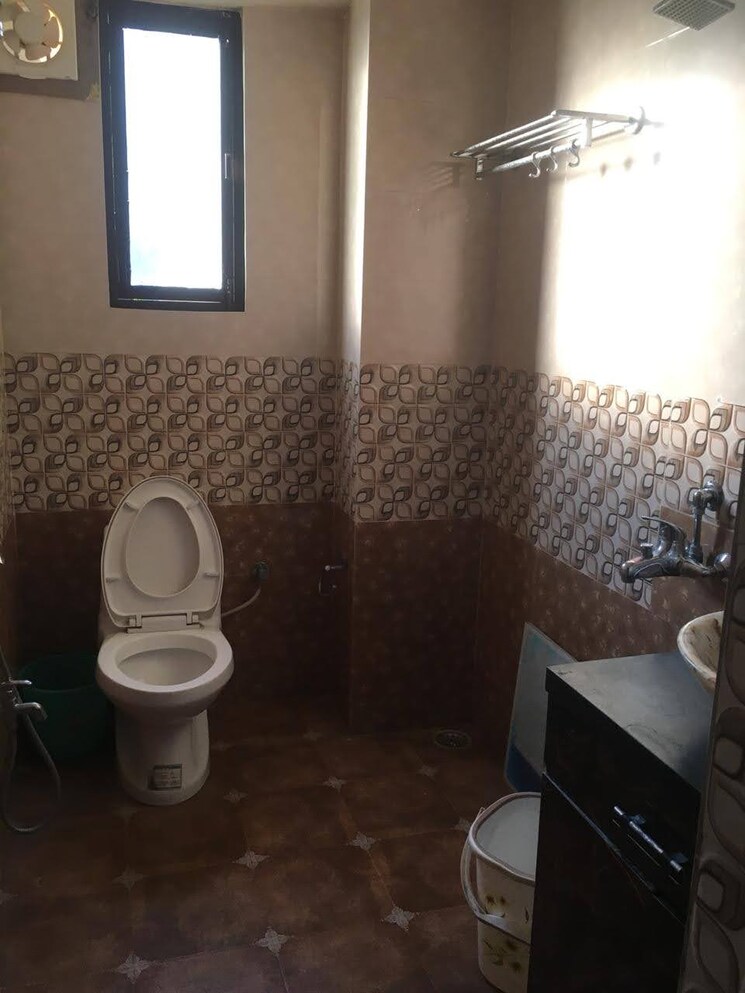 Bathroom, ahom gaon 3 Bedroom 1145 Sq.Ft. Apartment In Ahom Gaon Guwahati 7973178