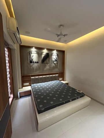Bedroom in 3 BHK Apartment at Shilaj – for Rent