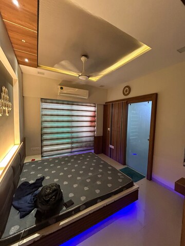 Bedroom in 3 BHK Apartment at Shilaj – for Rent