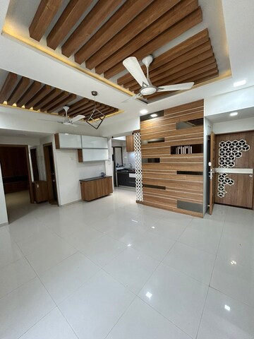 Room in 3 BHK Apartment at Shilaj – for Rent