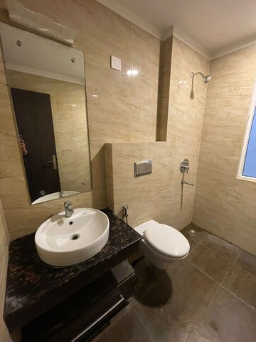 Bathroom in 3 BHK Builder Floor at Ardee City, Sector 52 – for Rent