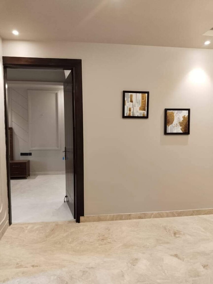 Room, ansal-plaza-sector-23 3.5 Bedroom 3300 Sq.Ft. Builder Floor In Sector 23 Gurgaon 7973187