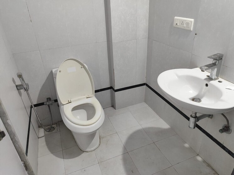 Bathroom, madhuban-apartment 2 Bedroom 1080 Sq.Ft. Apartment In Balewadi Pune 7973189