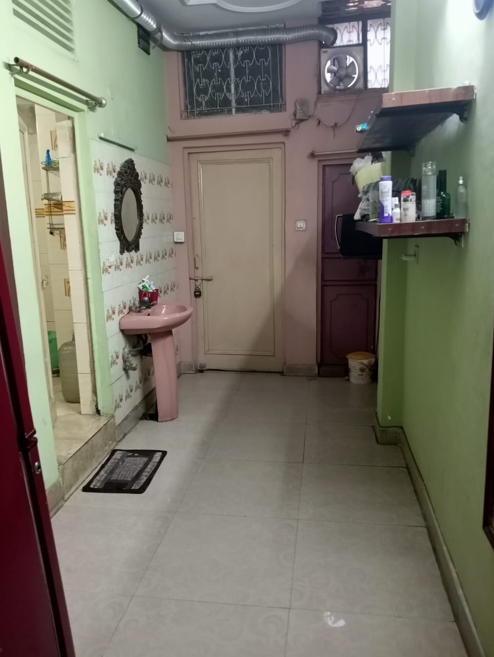 2 BHK Builder Floor For Sale in Lajpat Nagar 4