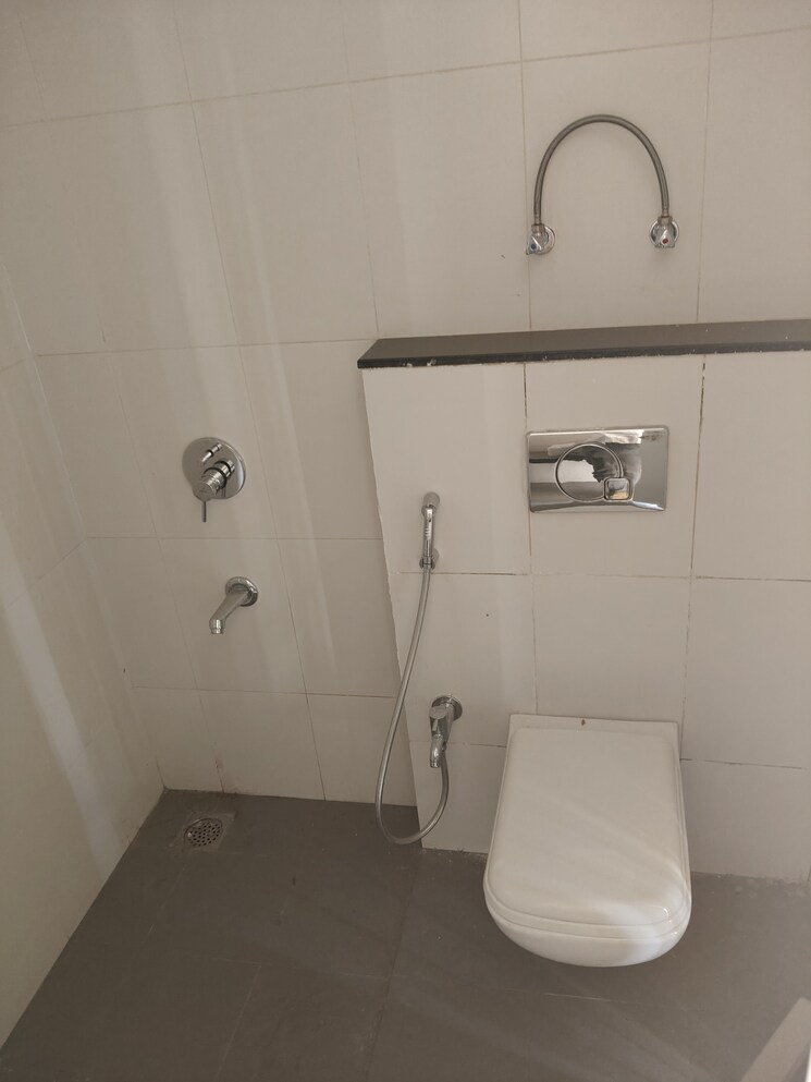 Bathroom, godrej-greens 2 Bedroom 613 Sq.Ft. Apartment In Undri Pune 7973287