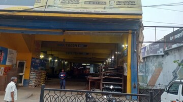  Showroom – Exterior View View at Kanpur Road - for Rent