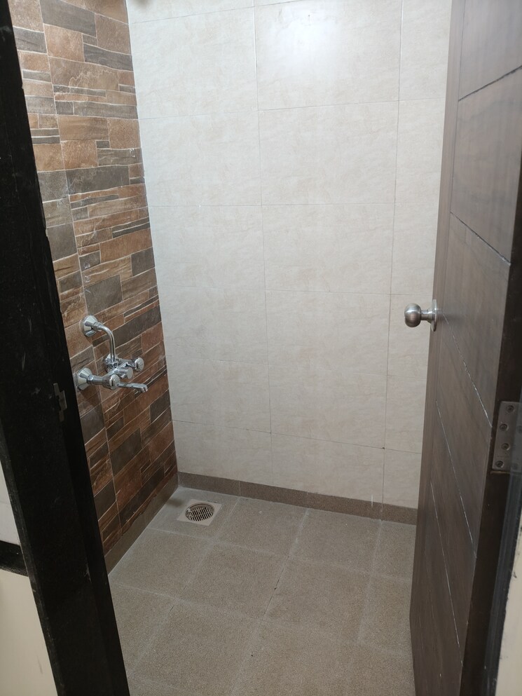 Bathroom, keystone-capella 1 Bedroom 416 Sq.Ft. Apartment In Undri Pune 7973318