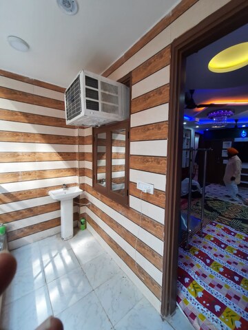 2 BHK Builder Floor – Exterior View View at Dwarka Mor - for Rent