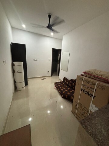 Studio Apartment For Rent in Sarita Vihar