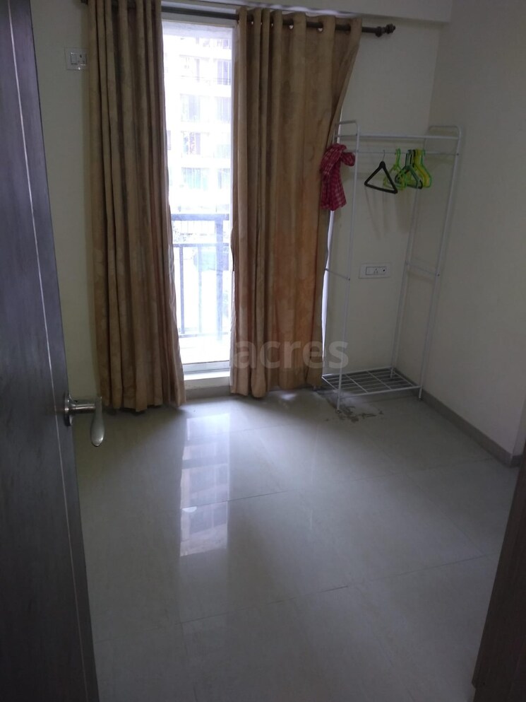 Room, rutu-enclave 1 Bedroom 555 Sq.Ft. Apartment In Kasarvadavali Thane 7973366