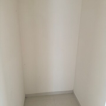  2 BHK Apartment at Lodha Amara Tower 6 and 22, Sandoz Baug – for Sale