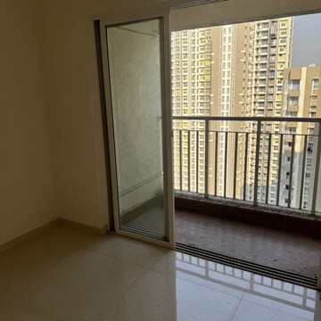  2 BHK Apartment at Lodha Amara Tower 6 and 22, Sandoz Baug – for Sale