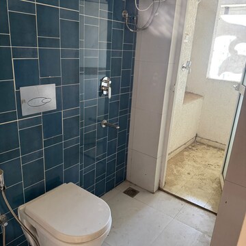Bathroom in 2 BHK Apartment at Lodha Amara Tower 6 and 22, Sandoz Baug – for Sale