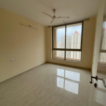 Room in 2 BHK Apartment at Hiranandani Estate Flamingo, Hiranandani Estate – for Sale