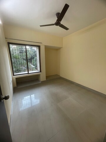 Room in 2 BHK Apartment at Harmony Horizons, Ghodbunder Road – for Rent