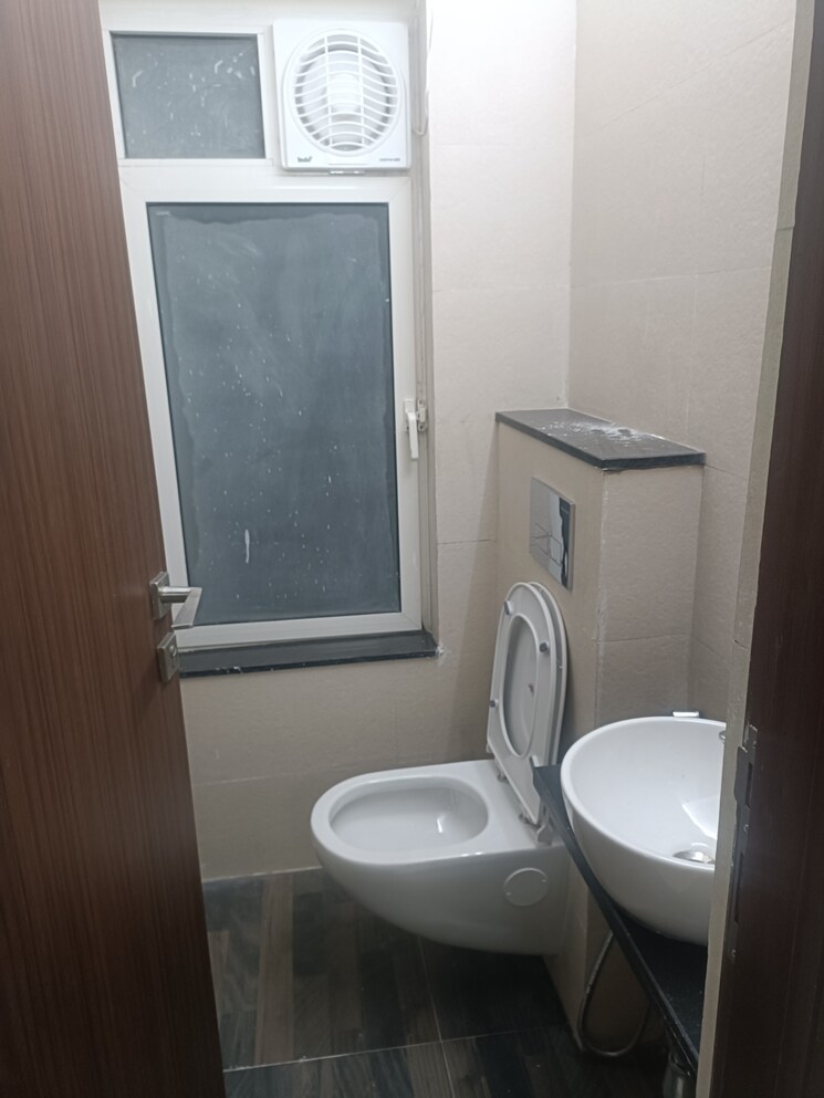 Master Bedroom, omkar-signet 1 Bedroom 366 Sq.Ft. Apartment In Malad East Mumbai 7973447