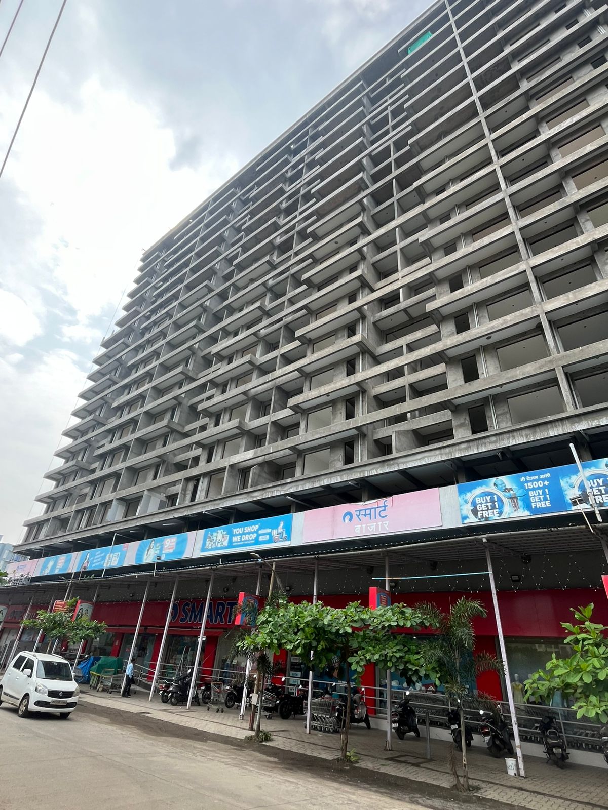 2 BHK Apartment For Sale in Thanekar Palacio