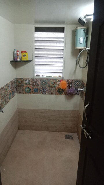 Bedroom in 1 BHK Apartment at Koregaon Park – for Rent