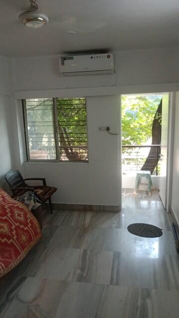 Master Bedroom in 1 BHK Apartment at Koregaon Park – for Rent
