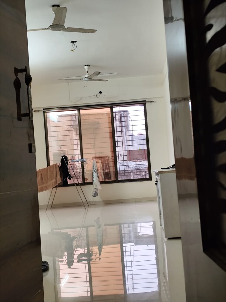 Bathroom, suyog-chs-tilak-nagar 2 Bedroom 700 Sq.Ft. Apartment In Tilak Nagar Mumbai 7973580