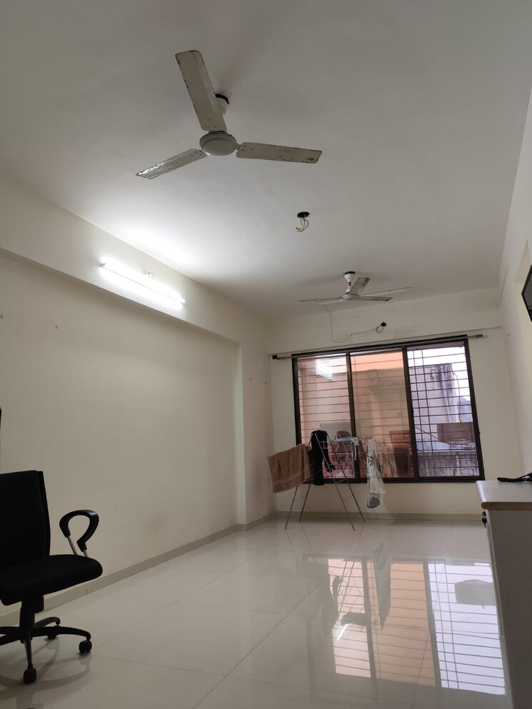 Room, suyog-chs-tilak-nagar 2 Bedroom 700 Sq.Ft. Apartment In Tilak Nagar Mumbai 7973580