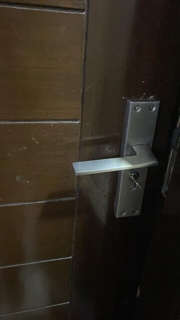 Furnished Amenities in 4 BHK Builder Floor at Friends Colony – for Rent