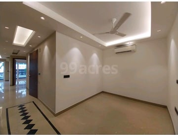 Room in 4 BHK Builder Floor at Friends Colony – for Rent
