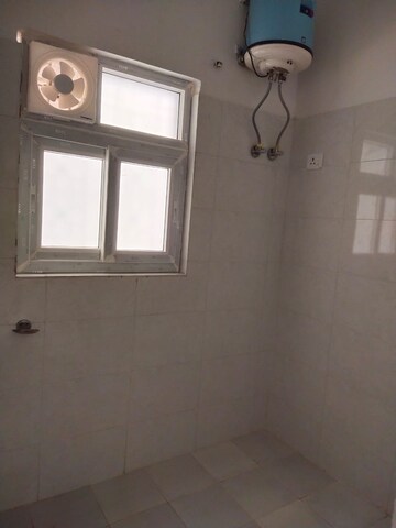 Room in 4 BHK Builder Floor at Neeti Bagh – for Rent