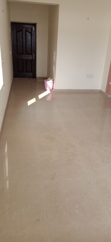 Room in 3 BHK Apartment at Sandwoods Spangle Heights, Dhakoli Village – for Rent