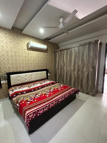 Bedroom in 2 BHK Apartment at Peer Mucchalla – for Rent