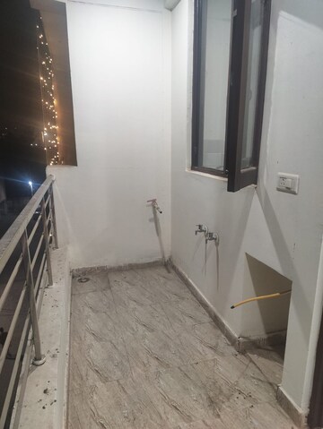 Balcony in 3 BHK Apartment at Ambala Highway – for Rent