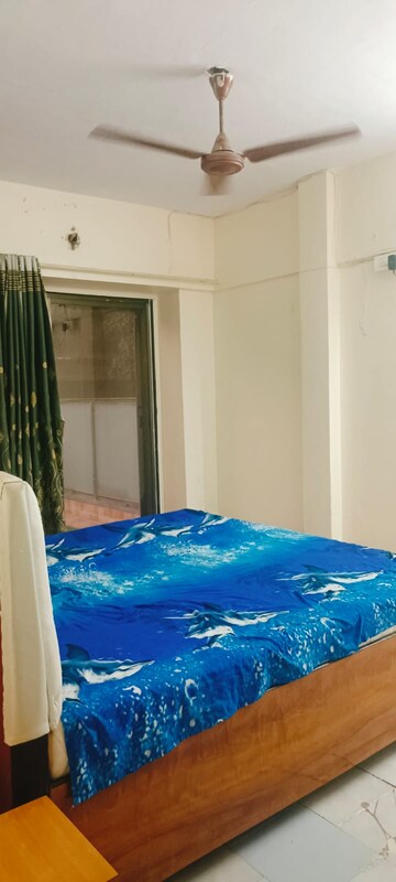 Bedroom in 3 BHK Villa at Hill Garden, Manpada – for Rent