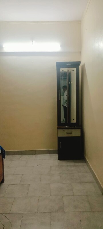 Furnished Amenities in 3 BHK Villa at Hill Garden, Manpada – for Rent