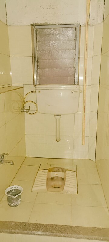 Bathroom in 3 BHK Villa at Hill Garden, Manpada – for Rent
