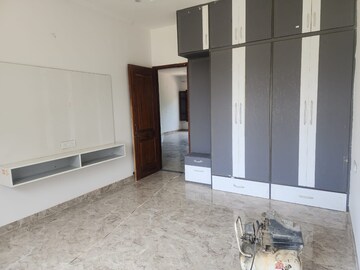 Room in 3 BHK Apartment at Sushma Valencia, International Airport Road – for Rent