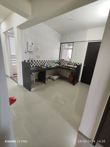 Master Bedroom in 1 BHK Apartment at Balaji Heights Kharadi, Kharadi – for Rent