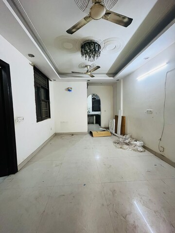 Building Lobby in 2 BHK Builder Floor at Paryavaran Complex – for Rent