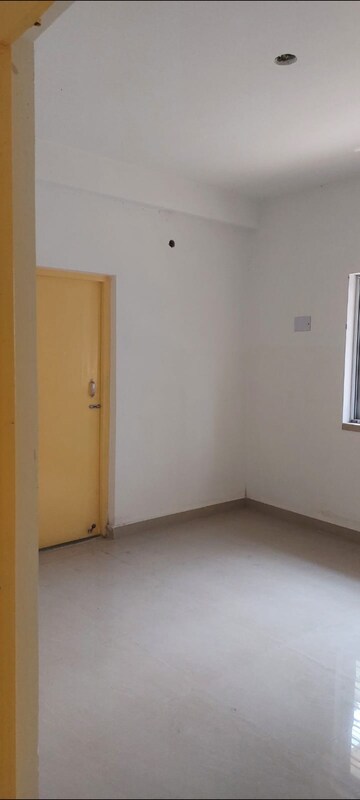 Room in 2 BHK Apartment at City Apartments, Behala – for Sale