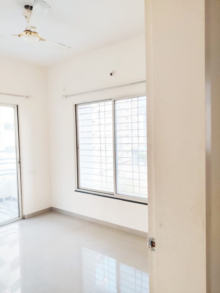 Room, galaxy-one 1 Bedroom 650 Sq.Ft. Apartment In Kharadi Pune 7973729