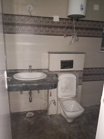 Bathroom in 3 BHK Apartment at Pareena The Elite Residences, Sector 99 – for Sale
