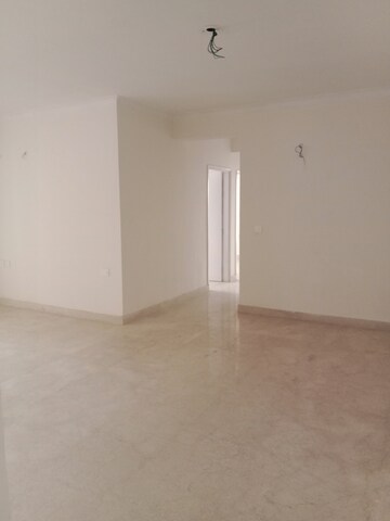 Room in 3 BHK Apartment at Pareena The Elite Residences, Sector 99 – for Sale