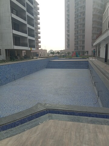 Swimming Pool in 3 BHK Apartment at Pareena The Elite Residences, Sector 99 – for Sale