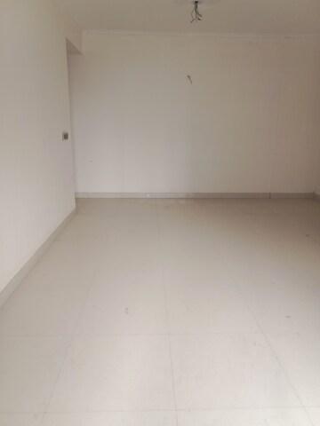 Room in 4 BHK Apartment at Pareena The Elite Residences, Sector 99 – for Sale