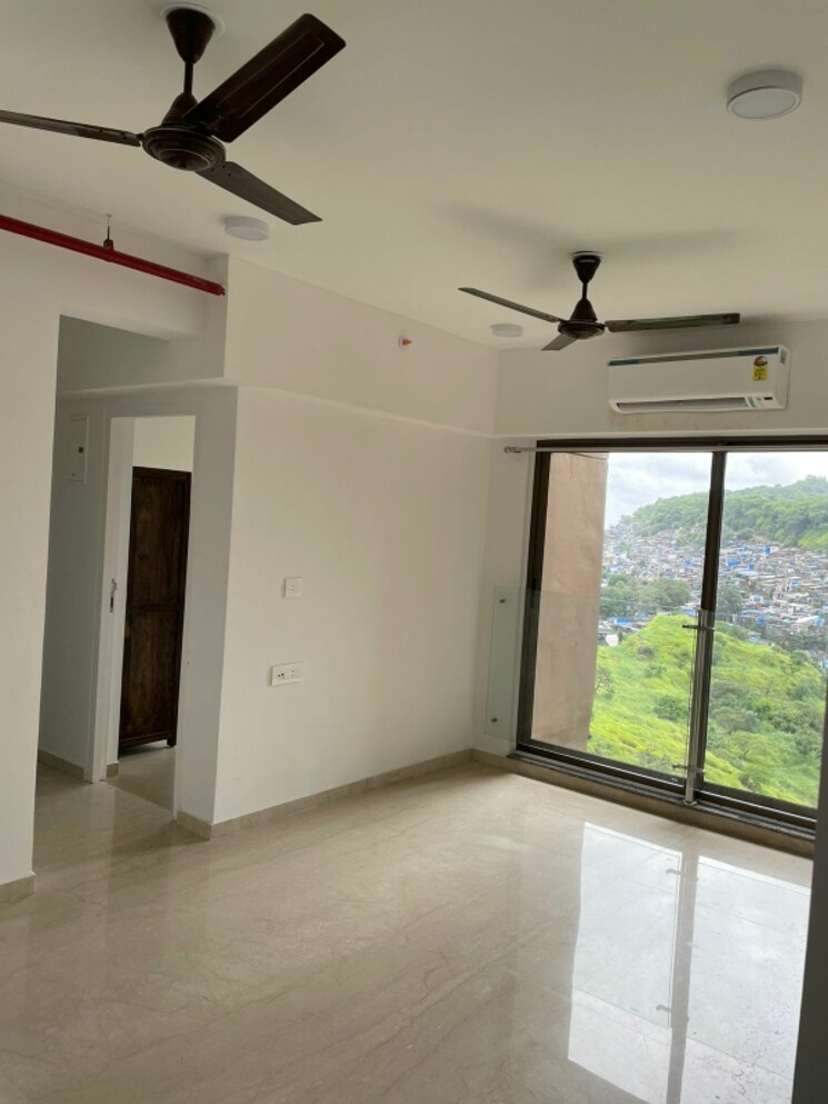 Living Room, kanakia-silicon-valley 2 Bedroom 669 Sq.Ft. Apartment In Powai Mumbai 7973761