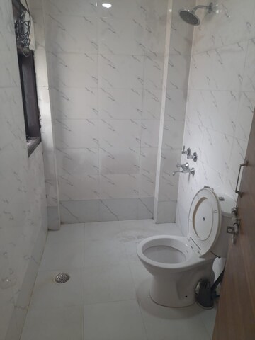 Bathroom in 2 BHK Builder Floor at Ansal Sushant Lok I, Sector 43 – for Rent