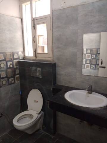 Bathroom in 3 BHK Apartment at Motiaz Royal Citi, Ambala Highway – for Rent