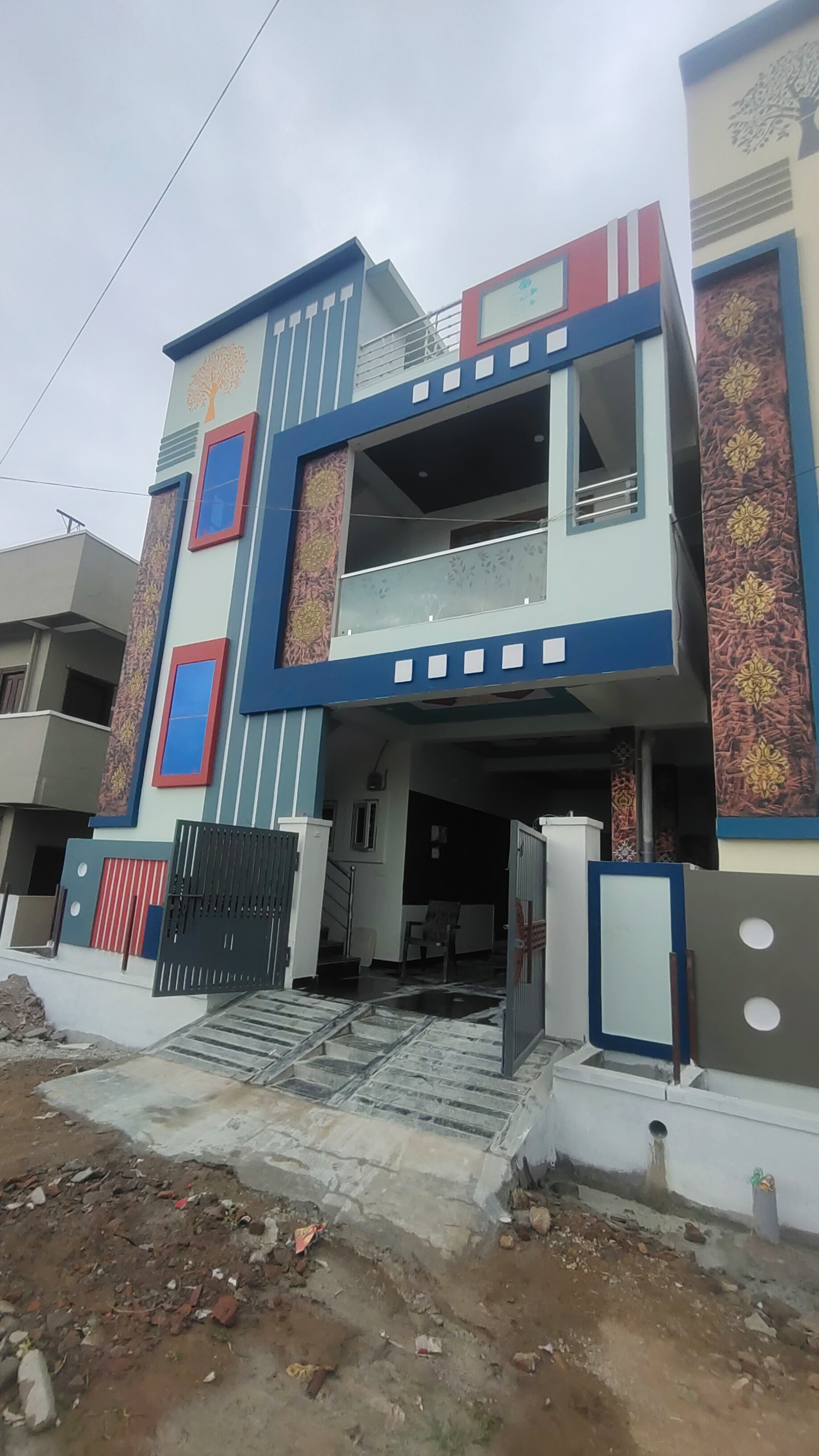 3.5 BHK + Servant Room Independent House For Sale in Vanasthalipuram