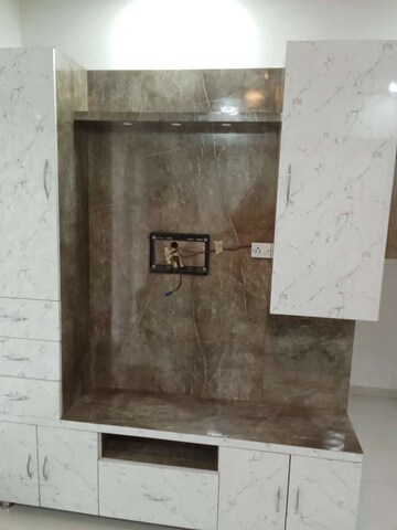 Furnished Amenities in 1 BHK Apartment at Unnathi Woods Phase 1 And 2, Ghodbunder Road – for Rent