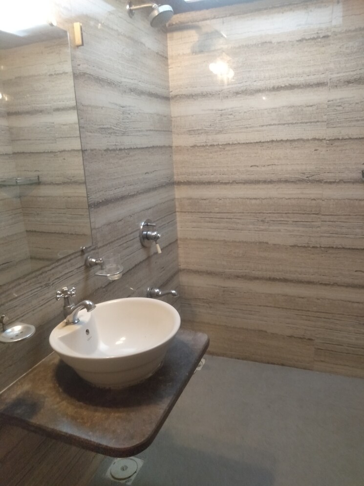 Bathroom, jerome-apartment 2 Bedroom 780 Sq.Ft. Apartment In Santacruz East Mumbai 7974256